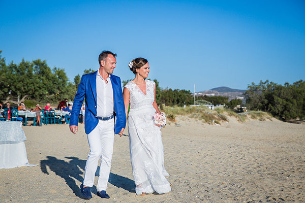 ρομαντικος-γαμος-στην-ναξο-με-θεμα-την-παραλια (3)