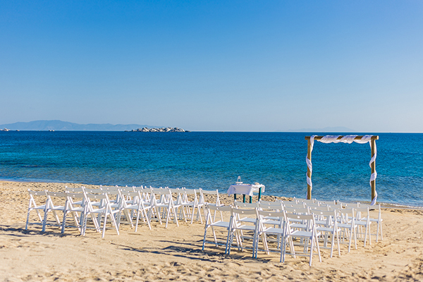 ρομαντικος-γαμος-στην-ναξο-με-θεμα-την-παραλια (7)