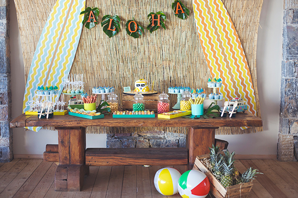 dessert-table-βαπτιση-αγοριου