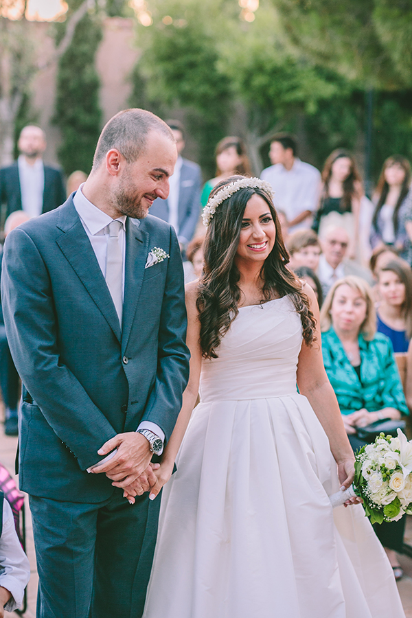 Pronovias-ρομαντικο-νυφικο