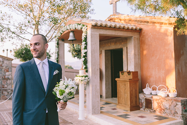 ανθοστολισμος-εκκλησιας-για-γαμο