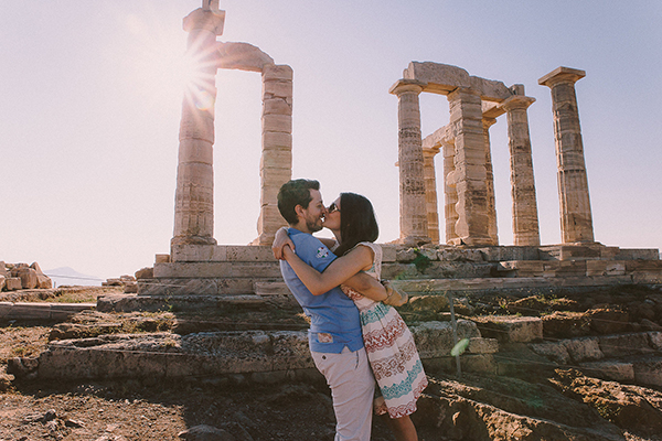 engagement-photos-sounio-3