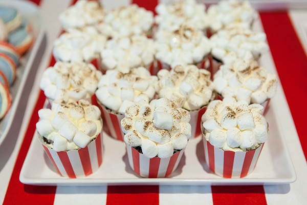 circus-baptism-theme-7