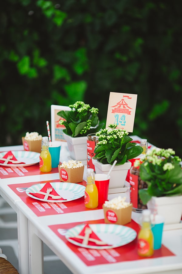 circus-baptism-decoration-ideas-10