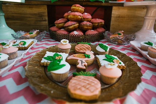 omorfi-vaptisi-me-thema-to-flamigo-6