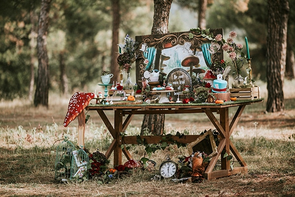 fairytale-baptism-ideas-alice-wonderland-1