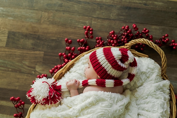 the-cutest-christmas-newborn-session-3