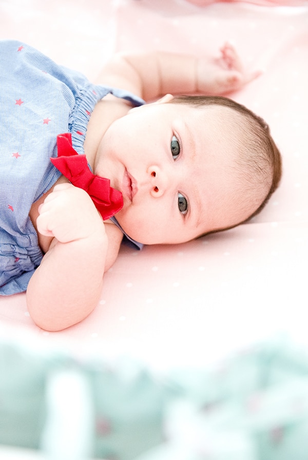 adorable-newborn-photosession_04
