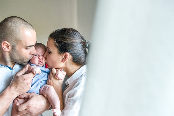 adorable-newborn-photosession_09