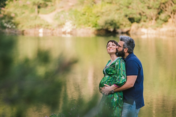 sweet-prenatal-lake-shoot_01
