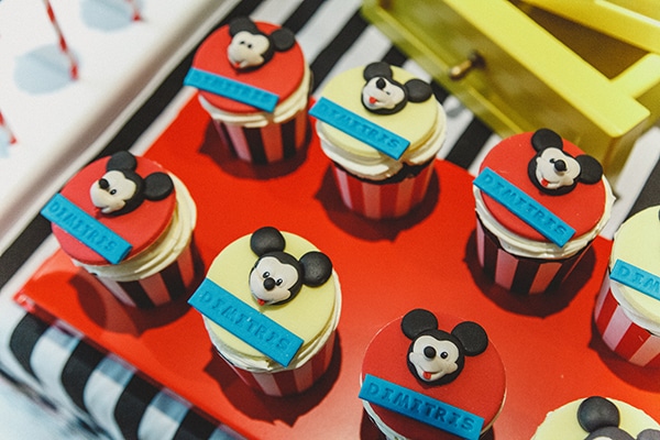 beautiful-mickey-mouse-party-ideas_01x