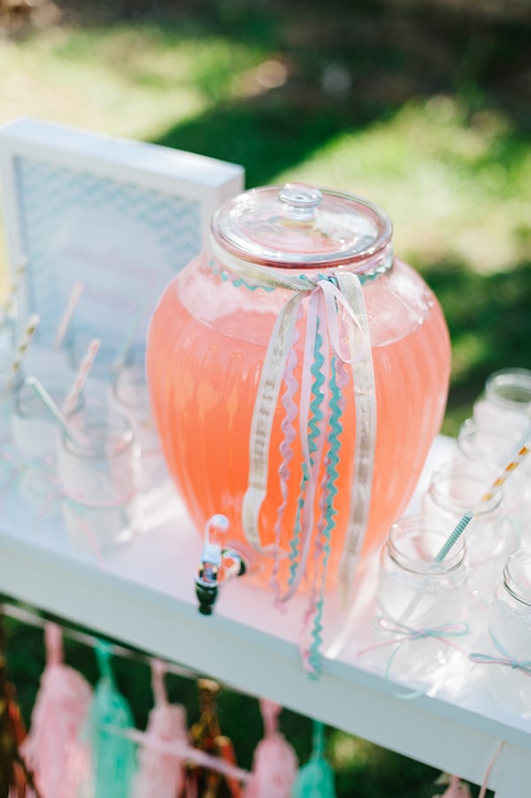 magical-unicorn-themed-baptism-ideas_10