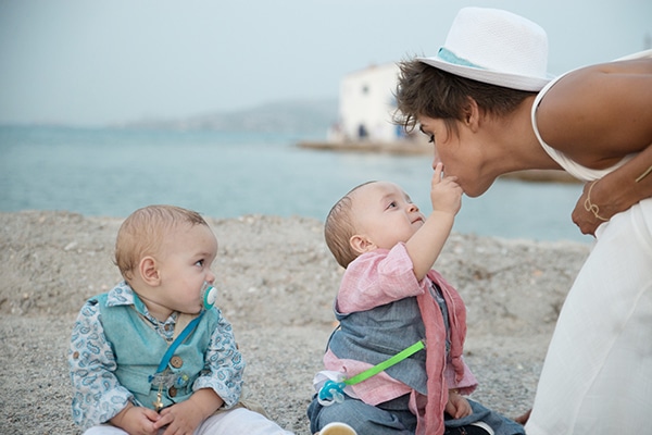 sweet-twins-baptism-sea_03