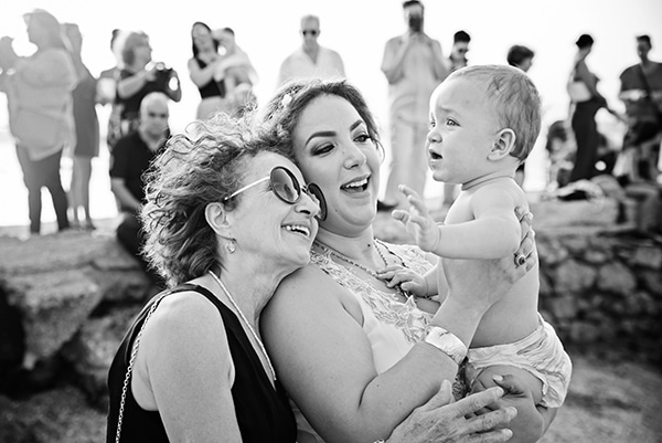 sweet-twins-baptism-sea_08
