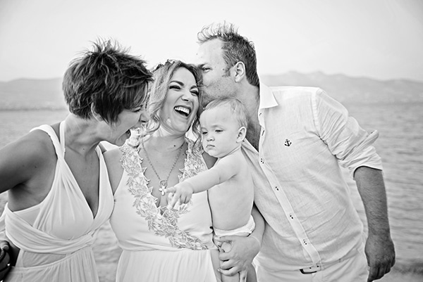 sweet-twins-baptism-sea_09