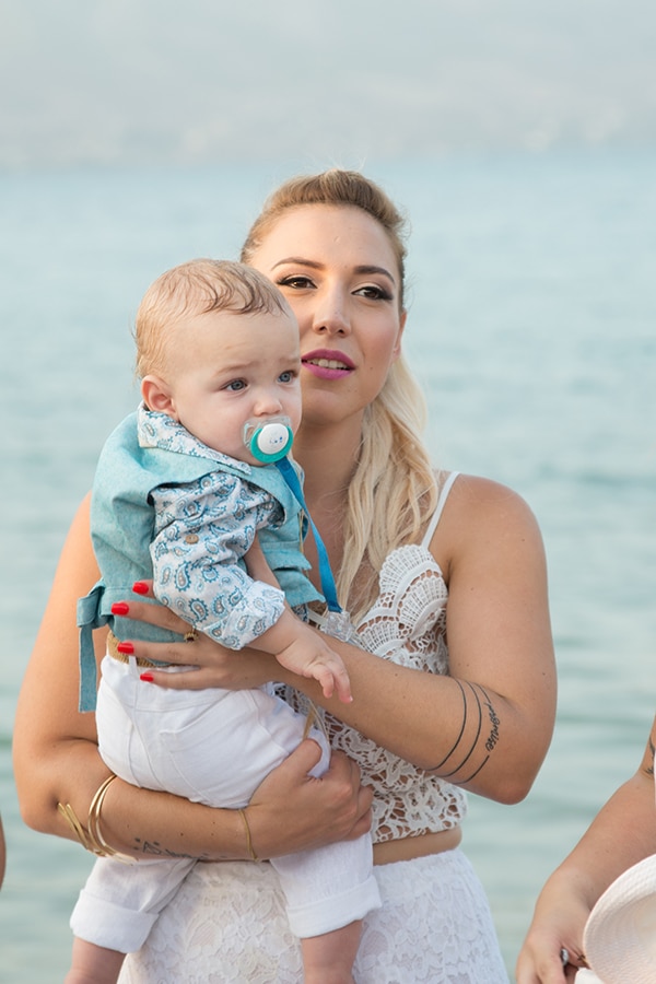 sweet-twins-baptism-sea_10