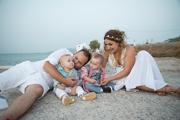 sweet-twins-baptism-sea_13