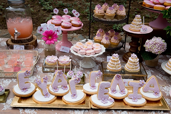 beautiful-ideas-girly-baptism_08