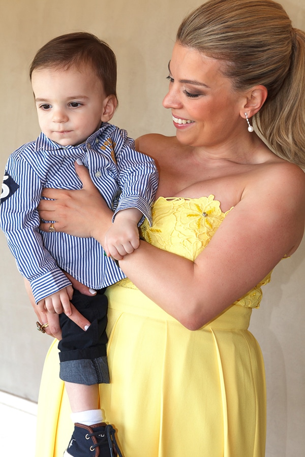 gorgeous-baptism-blue-yellow-colours_07x