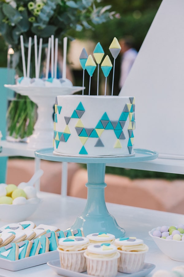 beautiful-geometric-shapes-themed-baptism-decoration_03