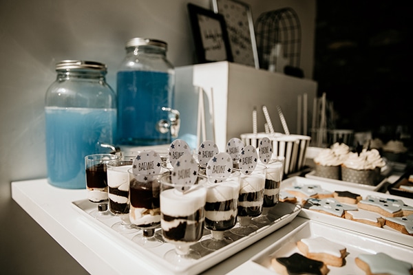 modern-baptism-decoration-rock-star-theme_08