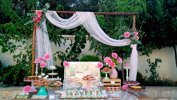 baptism-decorative-girly-ideas-motorhome-camper_01