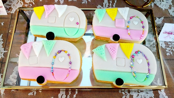 baptism-decorative-girly-ideas-motorhome-camper_04