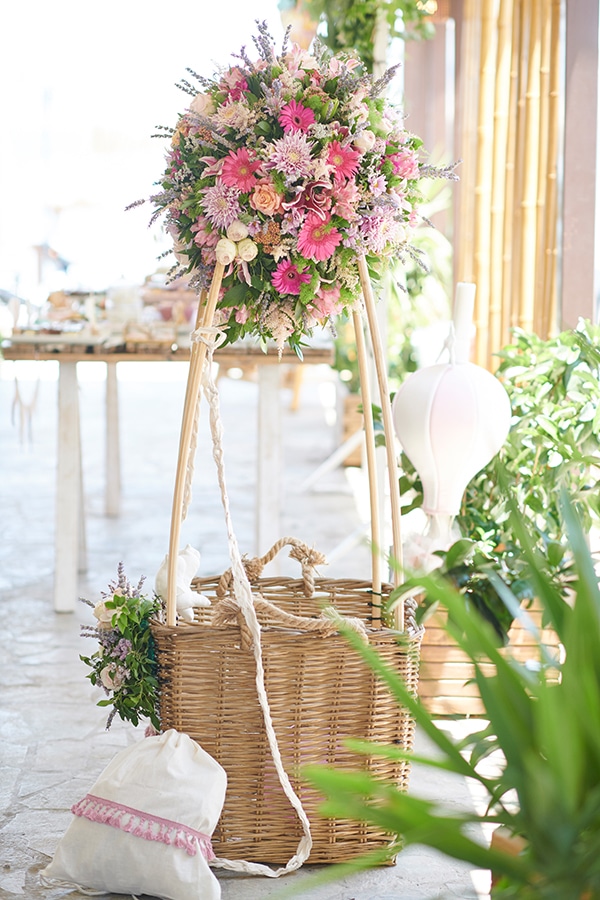 beautiful-baptism-decoration-hot-air-balloon_03