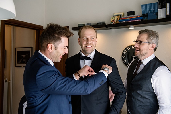 beautiful-fall-wedding-white-hues_11