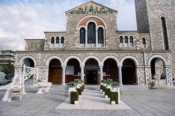 beautiful-fall-wedding-white-hues_13