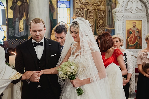 beautiful-fall-wedding-white-hues_19