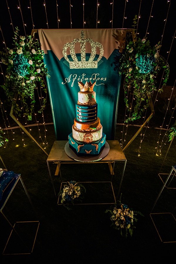 beautiful-king-themed-baptism-ideas_05