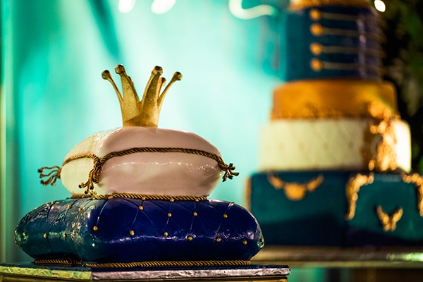 beautiful-king-themed-baptism-ideas_10