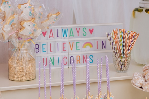 colorful-baptism-unicorn-theme_01x