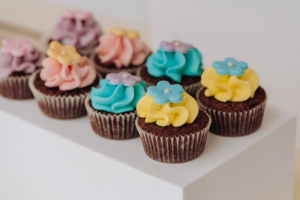 colorful-baptism-unicorn-theme_08