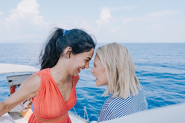 unique-bachelorette-party-sailing-boat_04