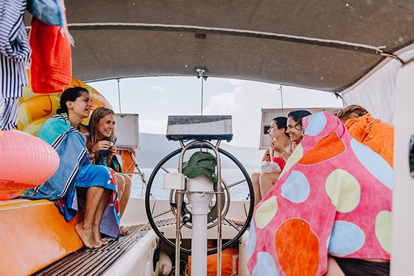 unique-bachelorette-party-sailing-boat_16