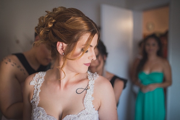 beautiful-traditional-wedding-naousa_02x