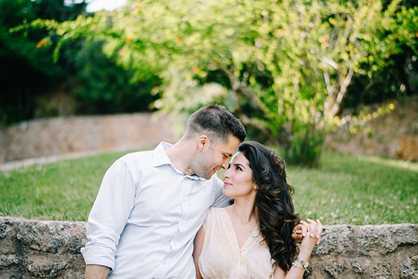 gorgeous-sweet-family-session_06x
