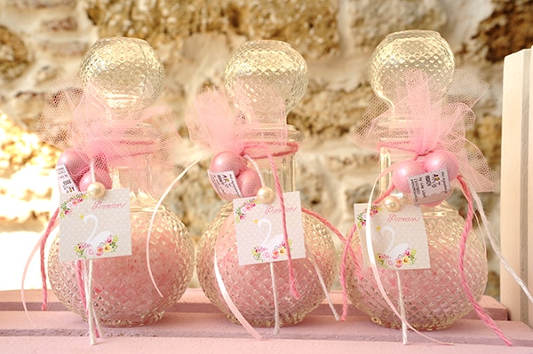 romantic-girl-baptsim-ideas-little-swan_07