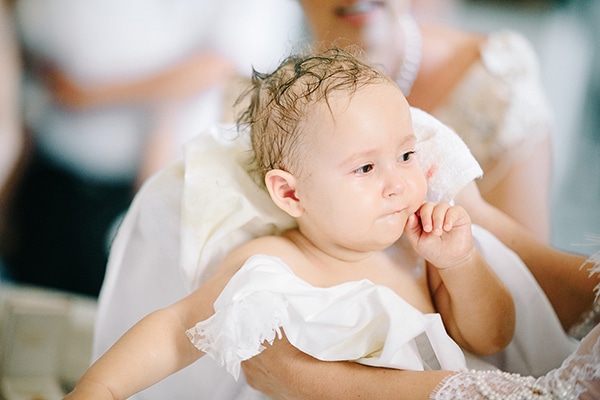 beautiful-baptism-swan-soft-hues_04