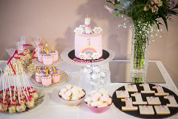 beautiful-ideas-1st-birthday-unicorn-theme_01