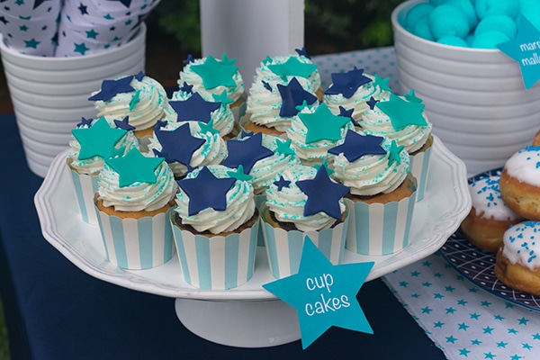 decoration-baptism-boy-blue-hues_03