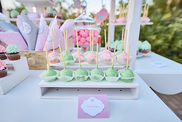 beautiful-ideas-girl-baptism-little-bird-theme_20