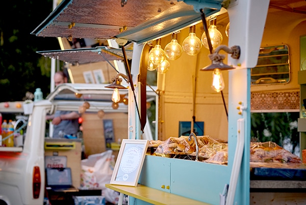 beautiful-ideas-girl-baptism-little-bird-theme_24