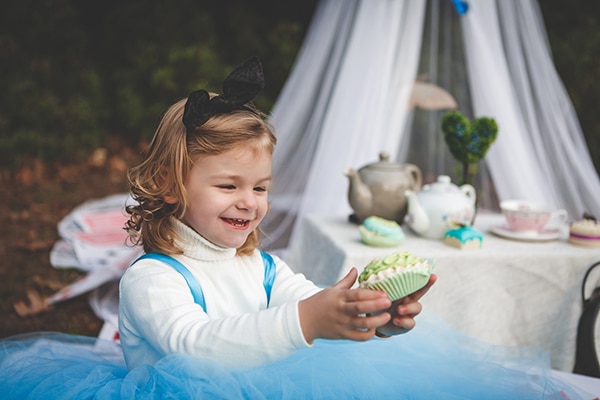 fairytale-photoshoot-alice-wonderland_02