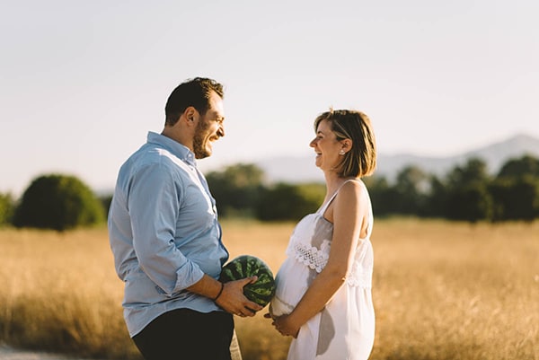 maternity-photo-shoot-outdoors_06x