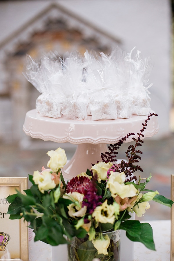baptism-ideas-pink-gold-hues_11