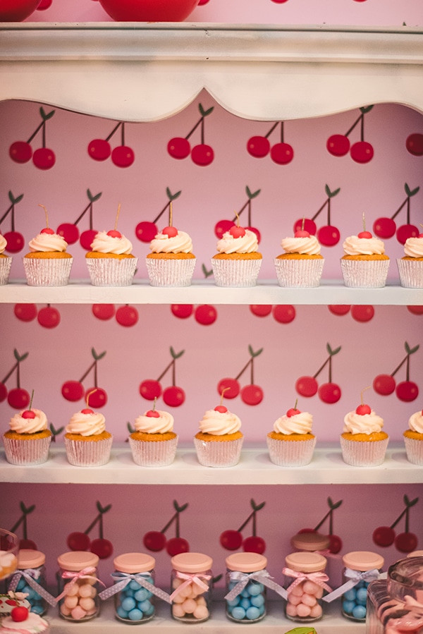 beautiful-decoration-ideas-cherry-baptism_10