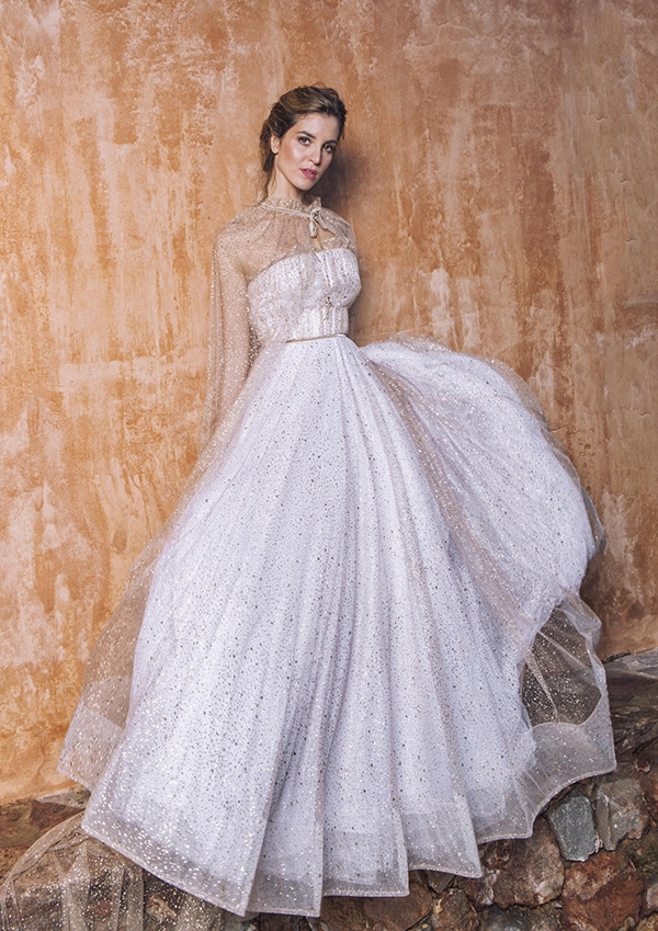 flowy-wedding-dresses-inspired-nature-katia-delatola_01